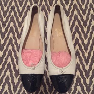 Chanel ballerina flats